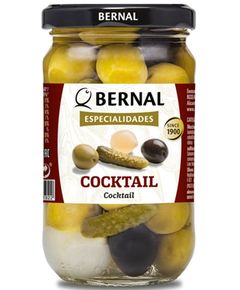 Bernal Оливки зелені, чорні з корнішонами та цибулинками Коктейль 300 г