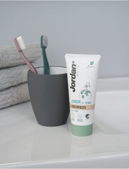 Jordan Зубна паста Green Clean для дітей 6-12 років Junior 50 мл, зображення 2