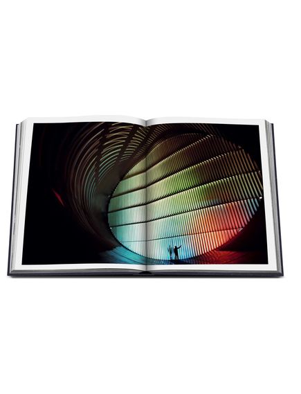 Assouline Moon Paradise. Книга Місячний Рай, Сара Круддас, зображення 10