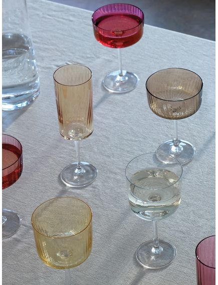 LSA Набір бокалів для шампанського Gems 230 мл 4 шт. Колір Гранат Асорті, зображення 3