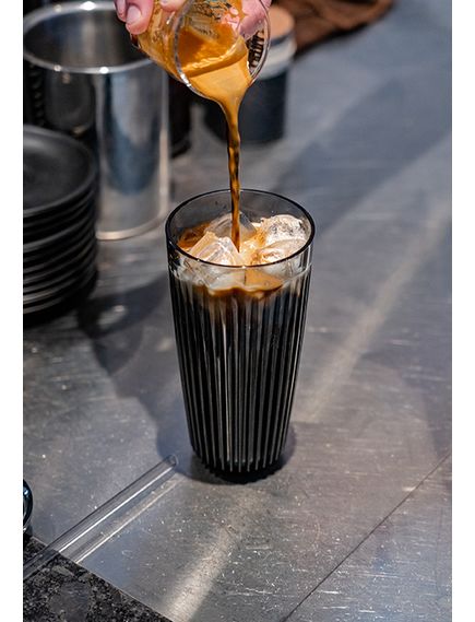 Huskee Чашка багаторазова для кави та чаю димчастого кольору Renew 355 мл, зображення 3